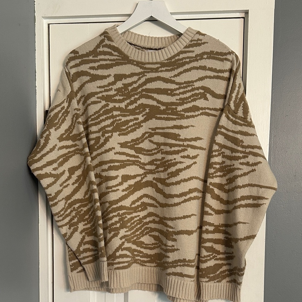 ASOS Maternity Cream & Tan Animal Print Crewneck Sweater - Size 8